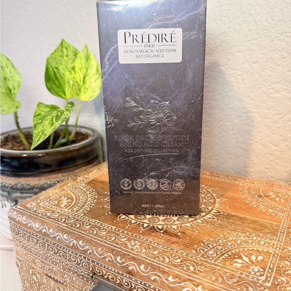 Prédiré Black Orchid Peptide Amino Acid Cream